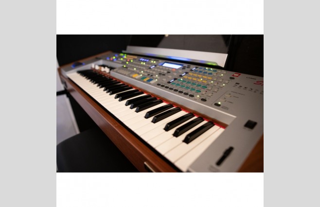Used Orla GT8000 Sport Organ Budget Price Bargain (SN:6117446) - Image 5